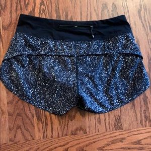 Lulu Speed up shorts size 2